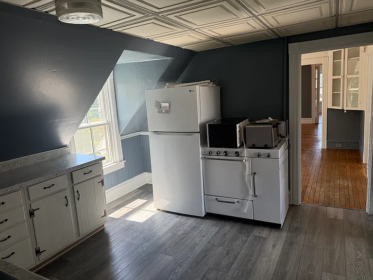 90-92 Intervale Ave #3 — Photo 8