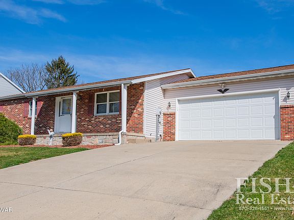 2nd image of 20 Casey Dr