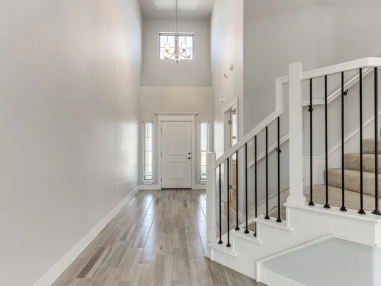 16421 Water Stone Way — Photo 7