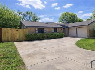 4250 Bayliss St, San Antonio, TX 78233