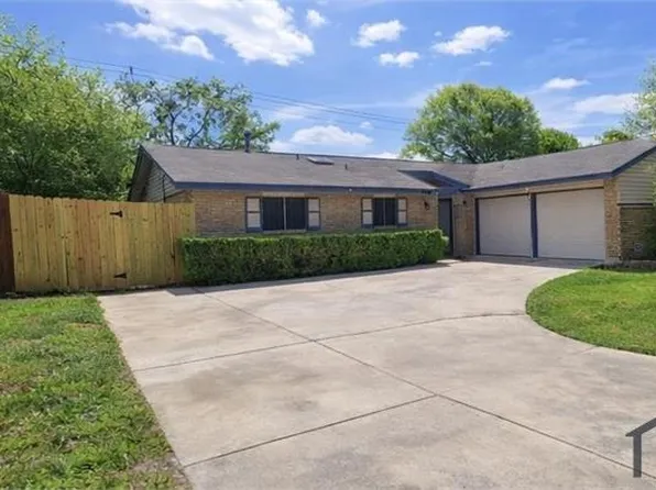 4250 Bayliss St, San Antonio, TX 78233