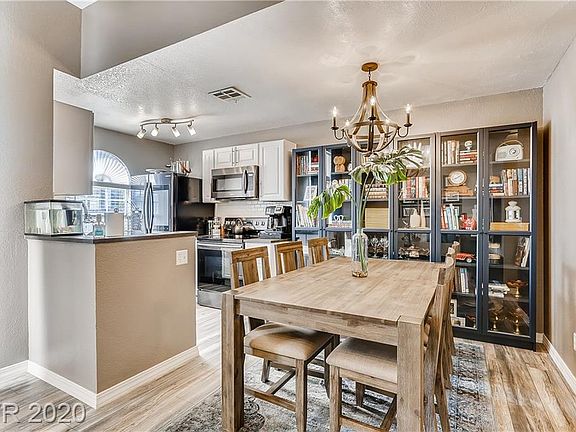 5th image of 3150 Soft Breezes Dr APT 2021