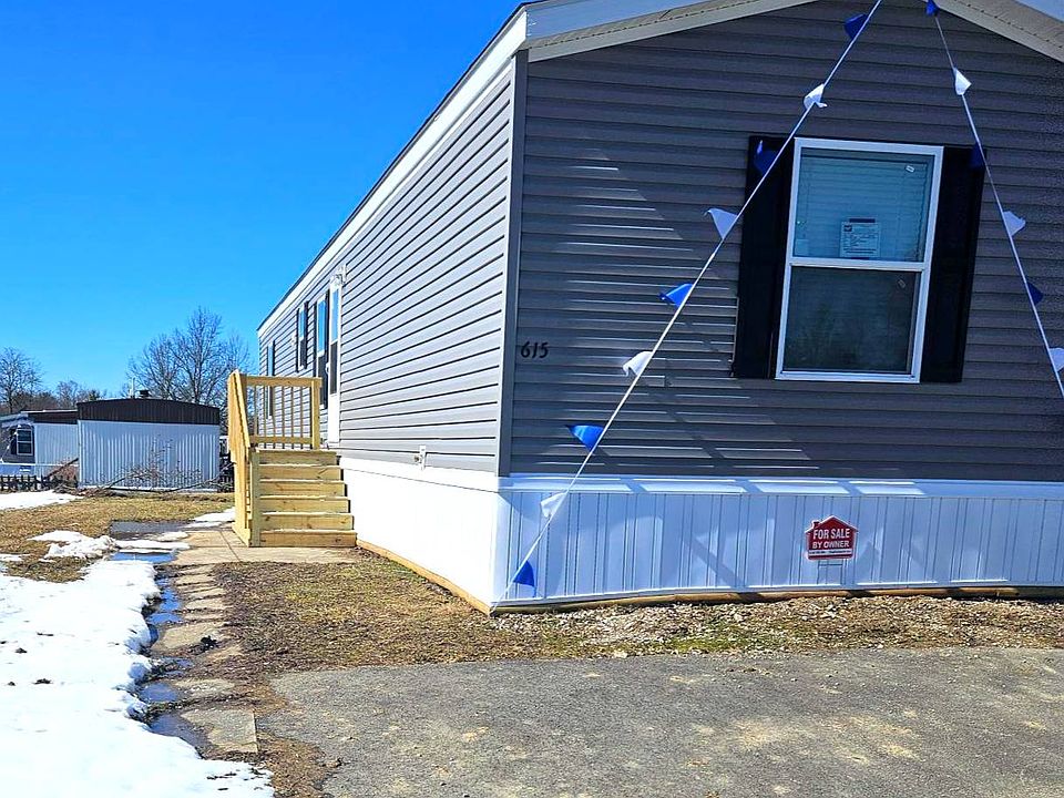 1st image of 615 Champion Rd W