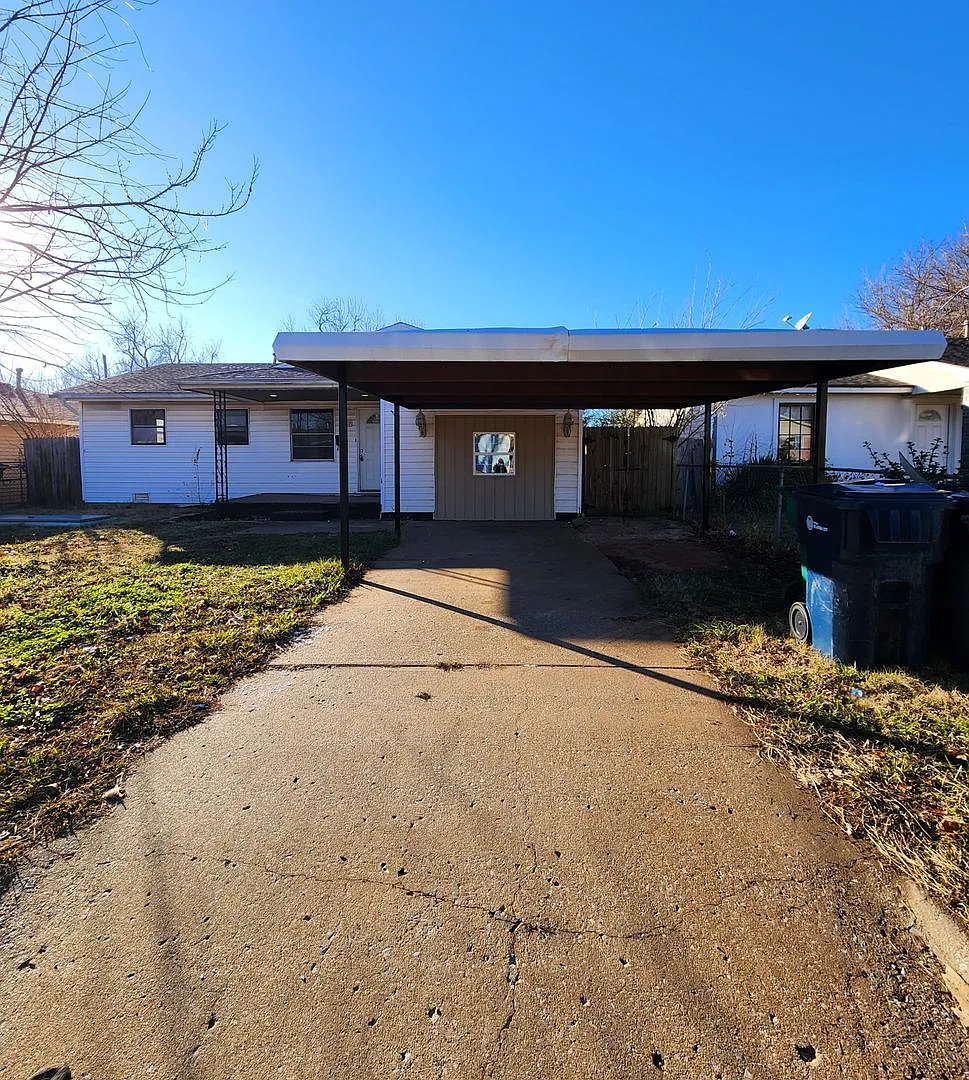 6317 S. Phillips Avenue — Photo 1