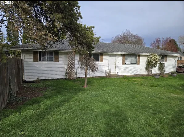 776 SE Edwards Dr, Dundee, OR 97115