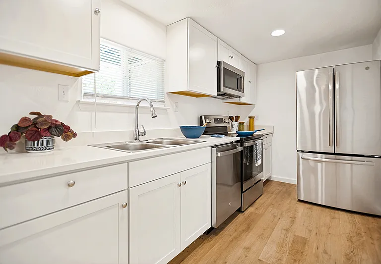 905 W Abram St #5 — Photo 5