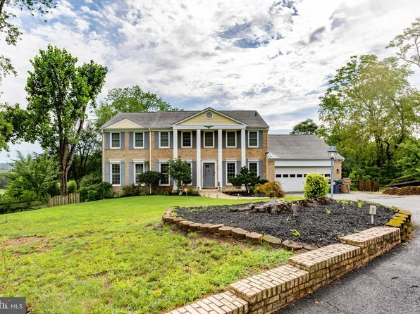 215 Stern Cv, Stafford, VA 22554