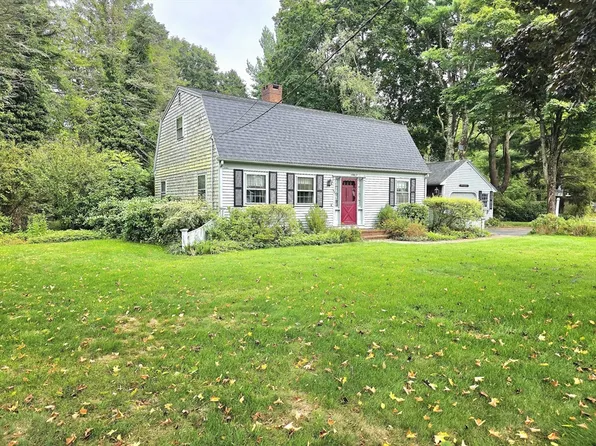 331 North St, Bridgewater, MA 02324