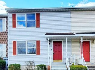 30 Waldeck Ct, Inwood, WV