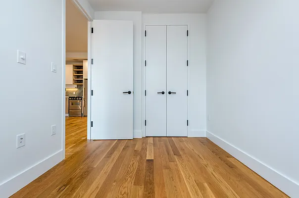 Rented by Nooklyn NYC LLC | media 11