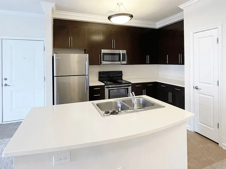 Belmont at Tryon Apartments — Photo 51
