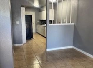 136 W 9th Pl #6-9, Mesa, AZ 85201