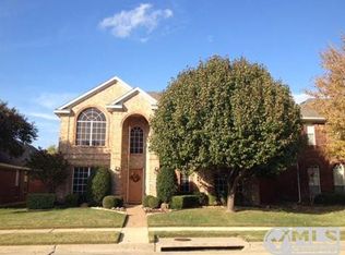 5752 Bedford Ln, The Colony, TX 75056