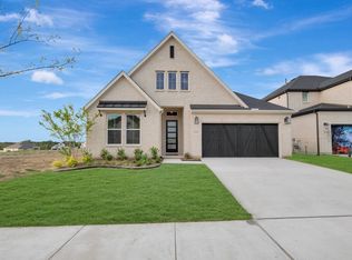 545 Corner Post Ln, Aubrey, TX 76227