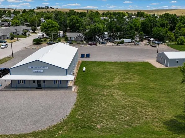 1401 E 1st St, Ogallala, NE 69153