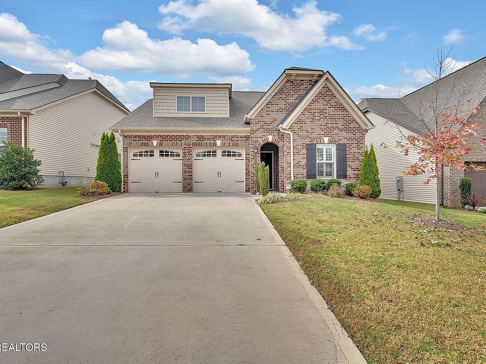 1st image of 1239 Branch Creek Ln