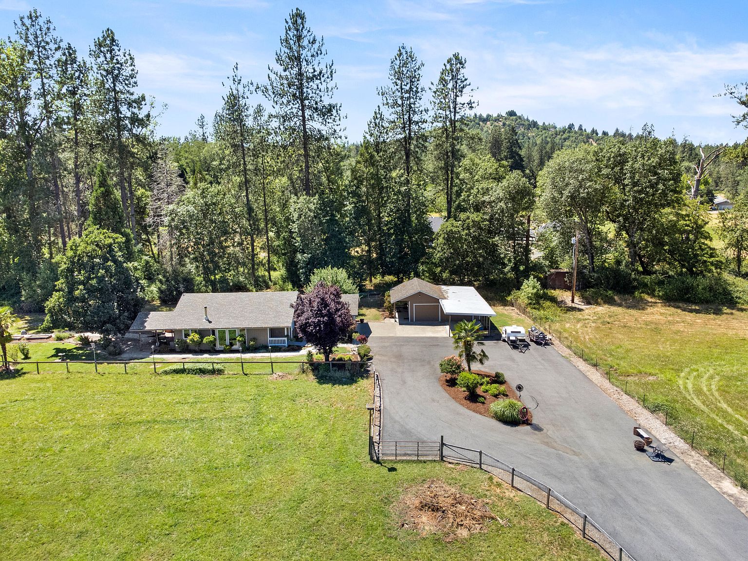 2928 Sand Creek Rd, Grants Pass, OR 97527 Zillow