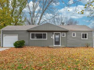 9916 Charlotte St, Kansas City, MO 64131