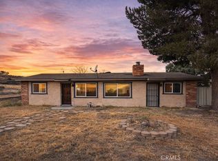 15404 Seals Rd, Victorville, CA 92394