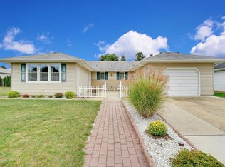 5 Biscayne St, Toms River, NJ 08757