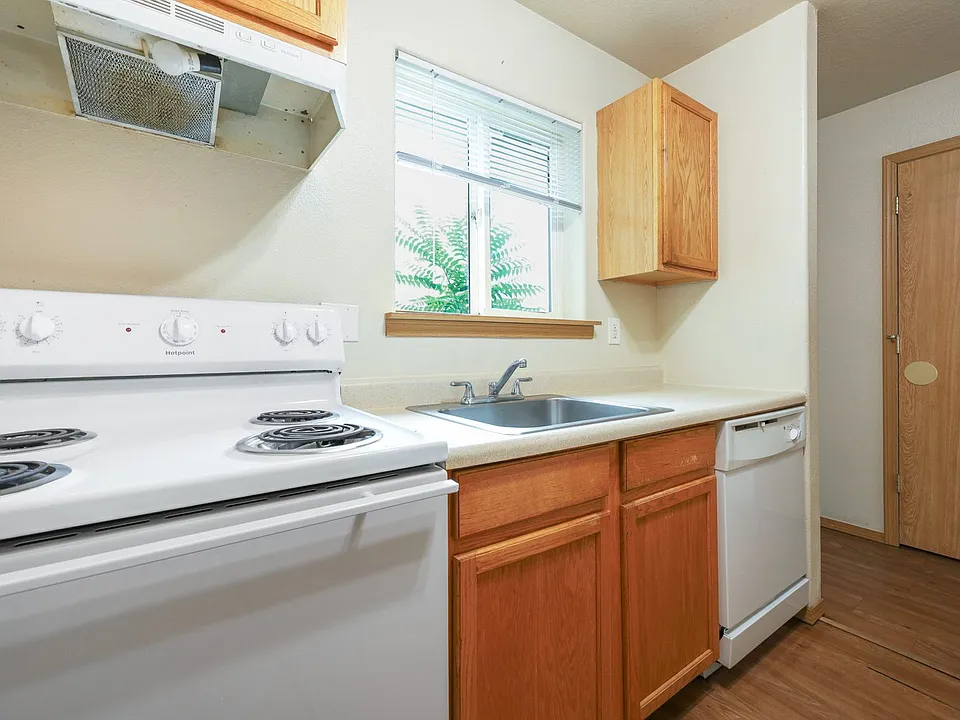 2338 SE 89th Ave