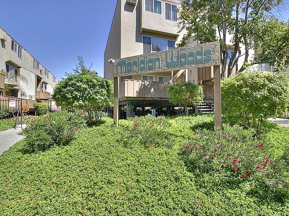 2nd image of 320 Auburn Way APT 29