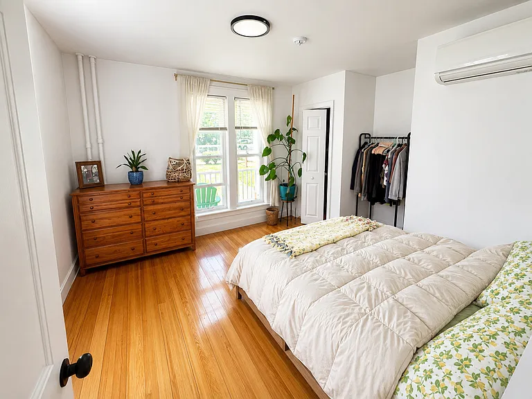21 Main St #19 — Photo 2
