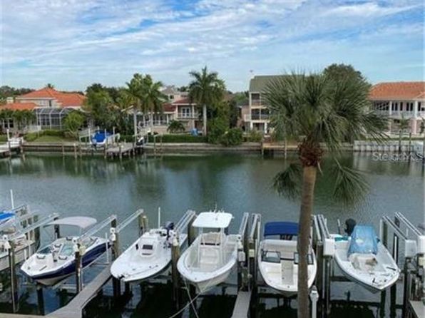 1125 Pinellas Bayway S APT 201