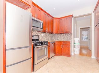 28 Powers St #7O, Brooklyn, NY 11211