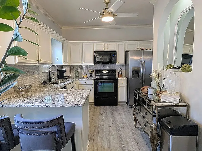 220 High Ridge Dr — Photo 5