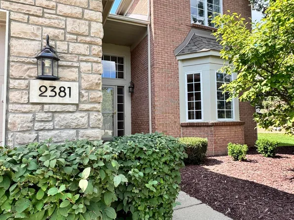 2381 Lexington Cir S, Canton, MI 48188