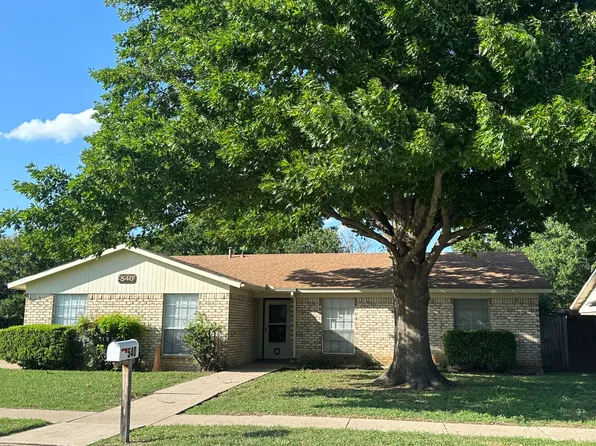 540 Sierra Blanca Dr, Saginaw, TX 76179