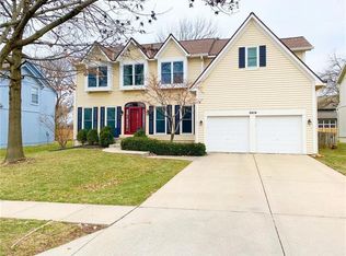 8404 Mullen Rd, Lenexa, KS 66215