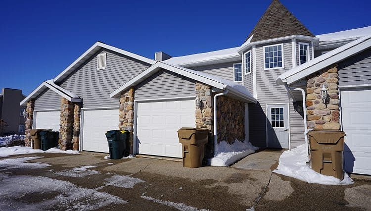 1st image of 3201 Stonecreek Dr APT 4