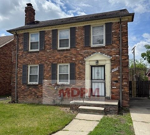 4th image of 14445 Rutherford St