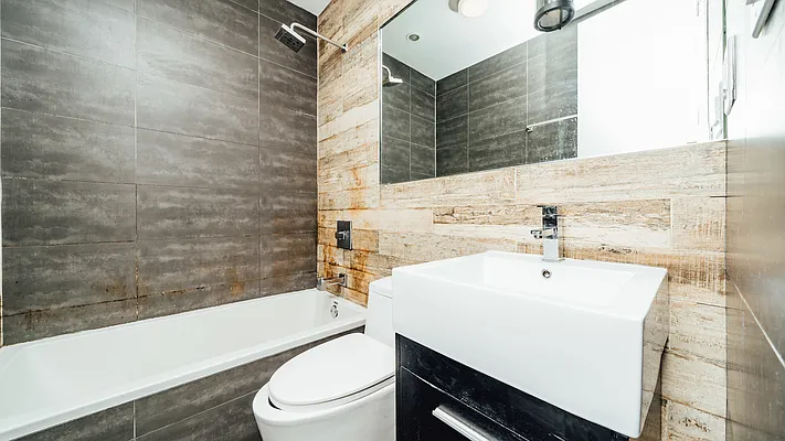 Rented by Nooklyn NYC LLC | media 19