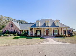 110 Cinnamon Ridge Dr, Raymond, MS 39154