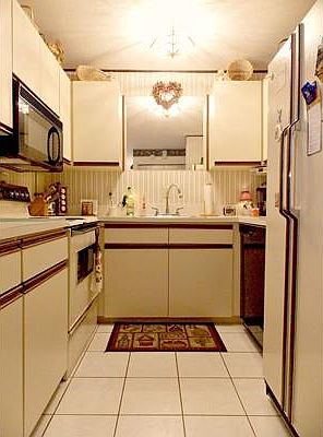 3rd image of 855 John Fitch Hwy APT 28