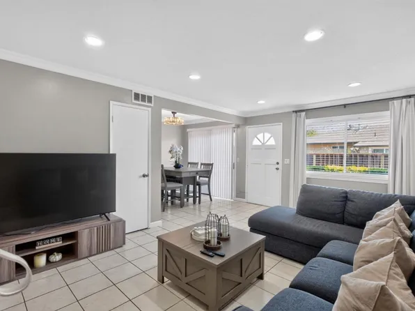 378 San Miguel Ct APT 2, Milpitas, CA 95035