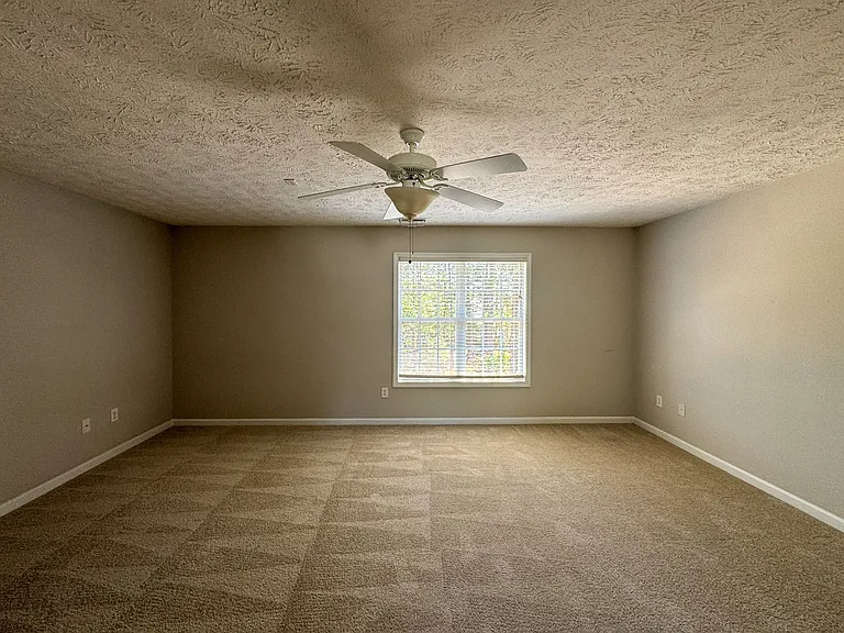 39 Lakeland Port — Photo 20