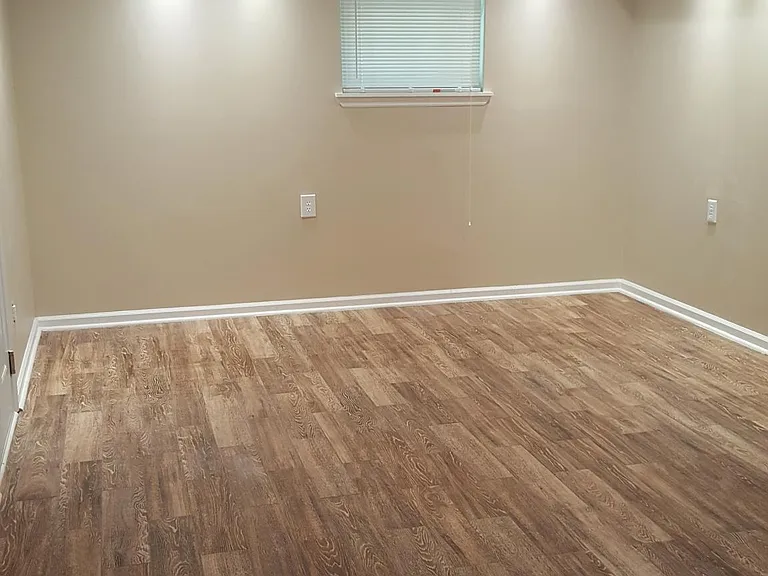 Bonus Room Down