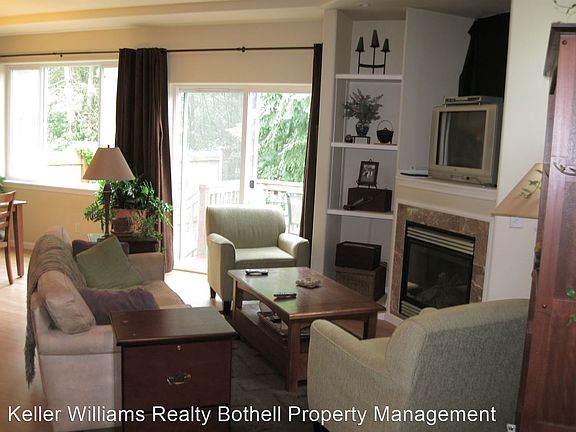 2nd image of 3626 Larch Way #B