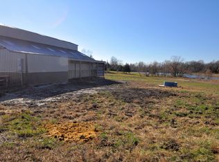 6720 N Oakland Gravel Rd, Columbia, MO 65202