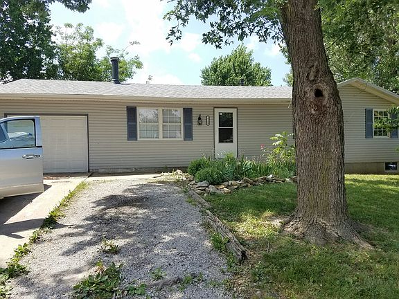 3rd image of 19209 E 5th Terrace Ct N