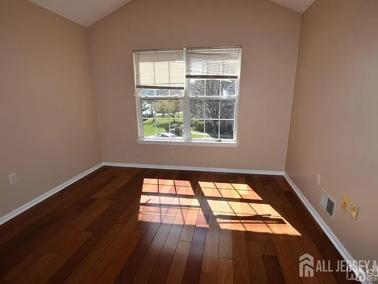47 Jared Dr — Photo 17