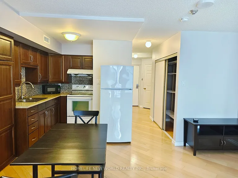 55 Centre Ave #604 — Photo 3