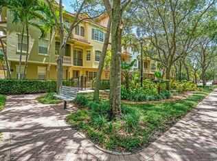 2753 Ravella Way, Palm Beach Gardens, FL 33410