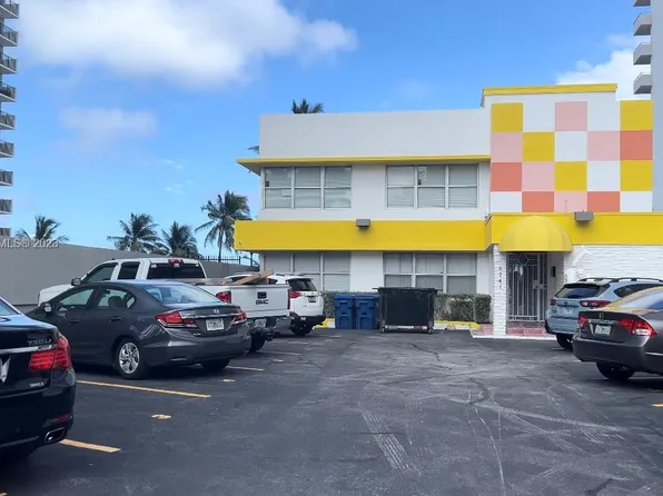 9241 Collins Ave APT 1, Surfside, FL 33154