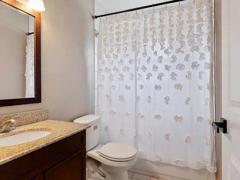 3260 Sashabaw Rd — Photo 27