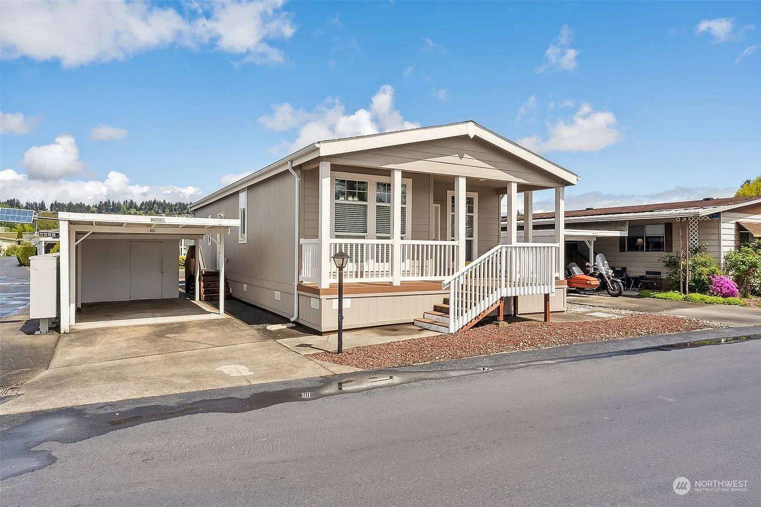 10705 62nd Street Ct E #10 photo 1